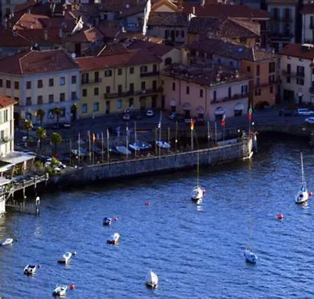 Sleeps 6 * Menaggio